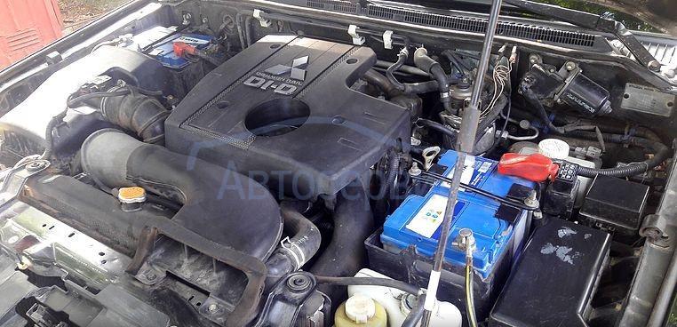 моторный отсек Митсубиси