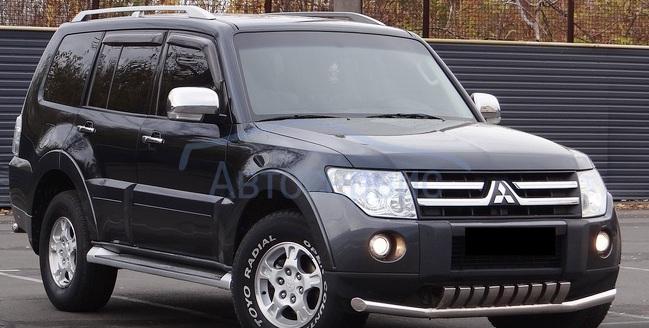черный Мицубиси Паджеро