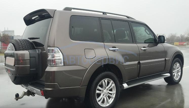 внедорожник Мицубиси