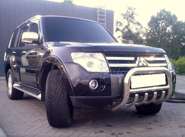 Паджеро спереди