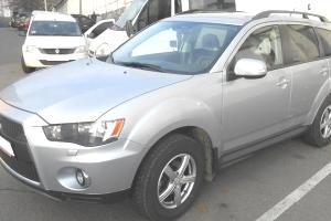 серый Аутлендер